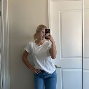 GAP Plain White Scoop Neck Tee